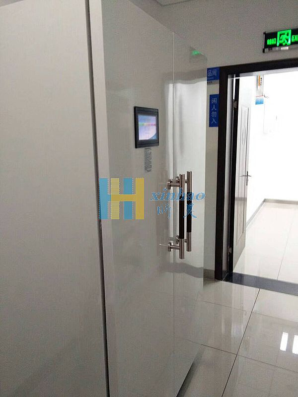 江蘇省南通大學(xué)附屬醫(yī)院醫(yī)用鉛服消毒柜安裝成功